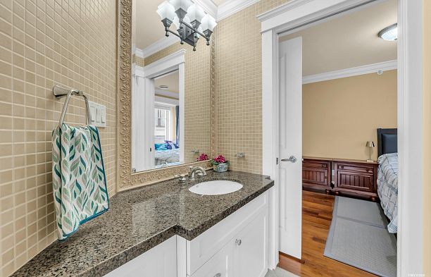 2139 W 22nd Avenue Arbutus