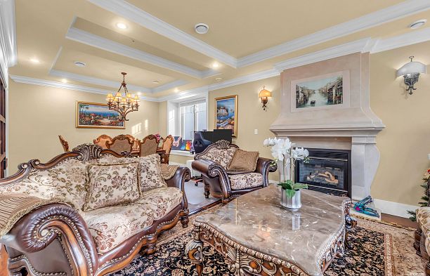 2139 W 22nd Avenue Arbutus