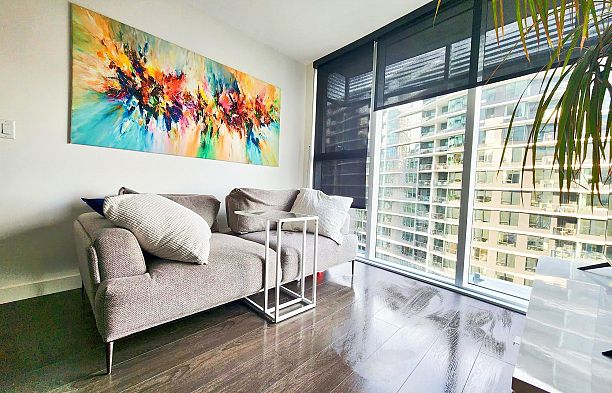 1083 87 Nelson Street Yaletown