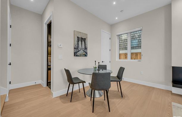 1 4150 W 14th Avenue Point Grey