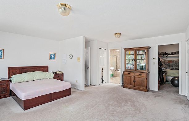 3662 W 49th Avenue Southlands