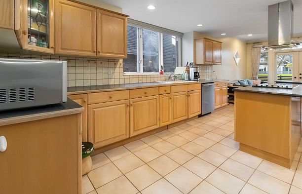 8405 Gillnet Place Southlands