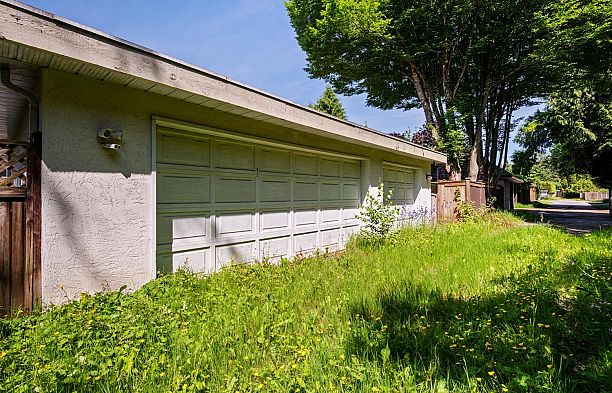 3662 W 49th Avenue Southlands