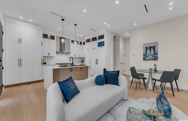 1 4150 W 14th Avenue Point Grey