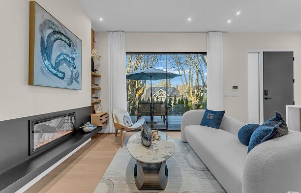 1 4150 W 14th Avenue Point Grey