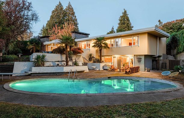 6171 Collingwood Street Southlands