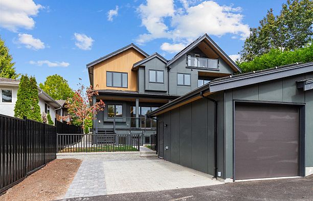 2022 Nanton Avenue Quilchena