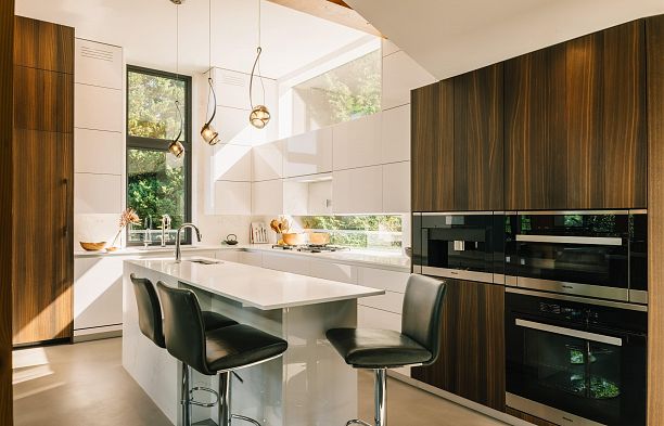 5038 Arbutus Street Quilchena