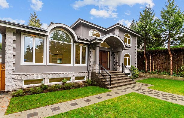 4085 SW Marine Drive Southlands