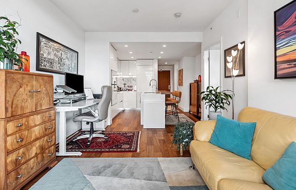 405 389 W 59th Avenue South Cambie