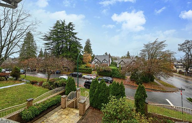 2908 W 30th Avenue MacKenzie Heights