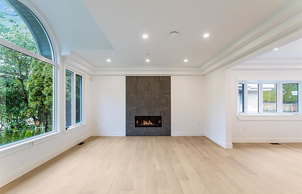 4085 SW Marine Drive Southlands