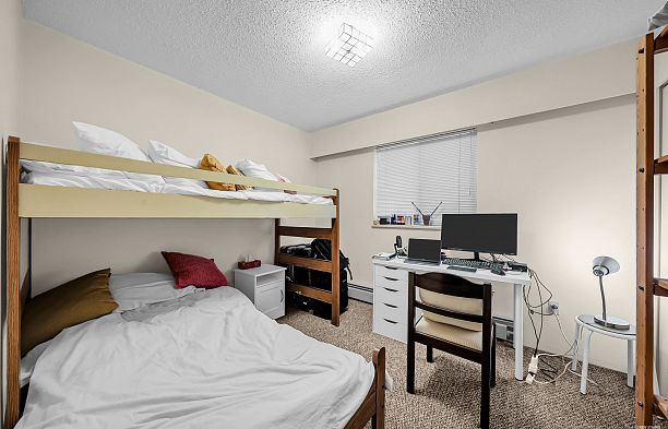 2843 W 22nd Avenue Arbutus