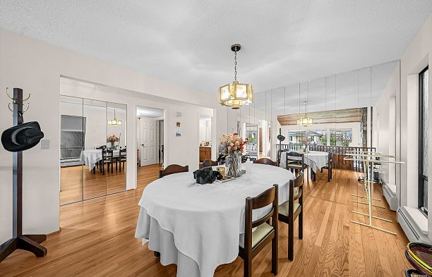 2843 W 22nd Avenue Arbutus