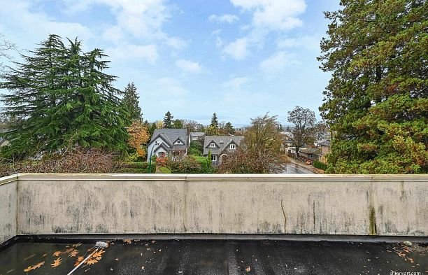 2908 W 30th Avenue MacKenzie Heights