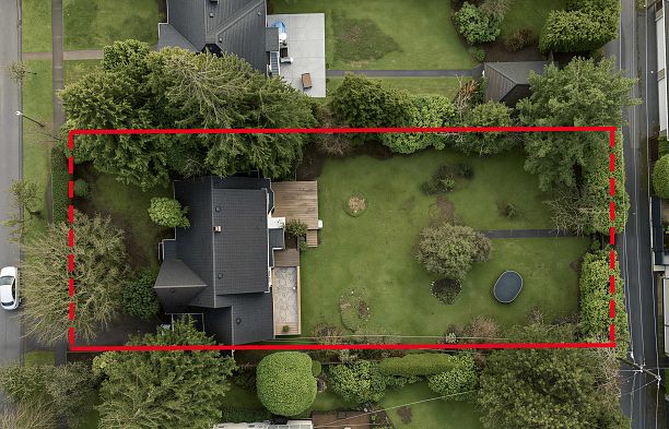 6809 Arbutus Street S.W. Marine