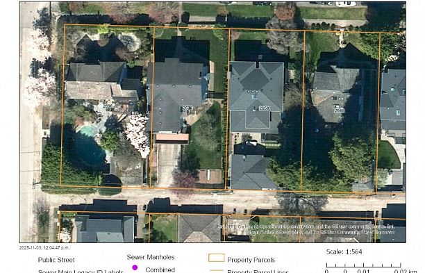 2676 W 33rd Avenue MacKenzie Heights