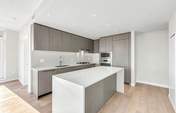 802 6138 Birney Avenue University VW