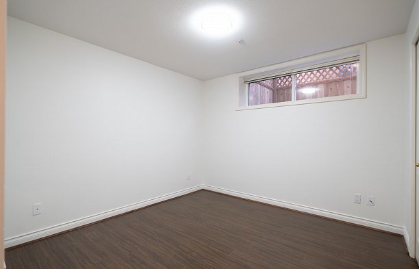 3565 W 29th Avenue Dunbar