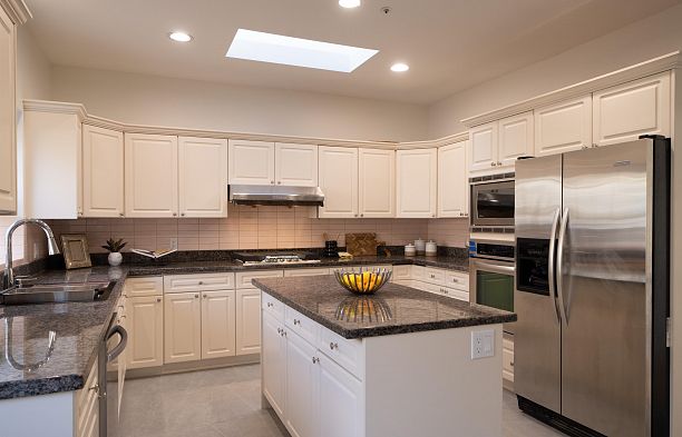 3565 W 29th Avenue Dunbar