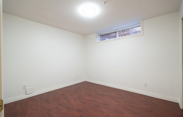 3565 W 29th Avenue Dunbar