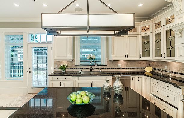 1657 W 58th Avenue South Granville