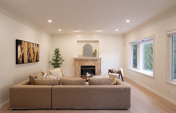 3565 W 29th Avenue Dunbar