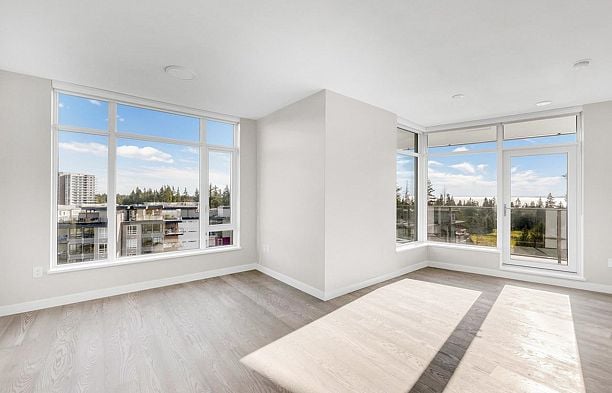 802 6138 Birney Avenue University VW