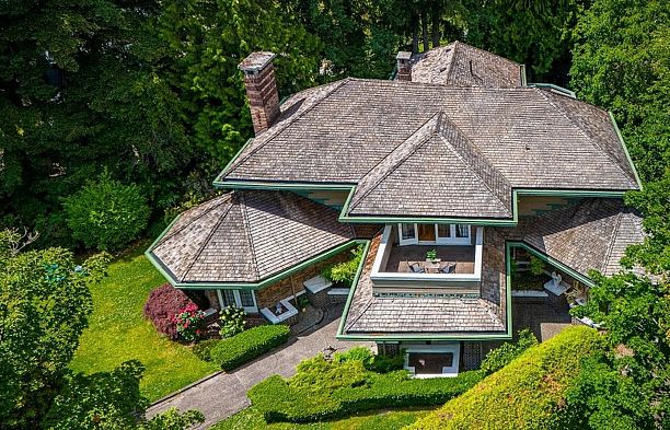 4051 Marguerite Street Shaughnessy