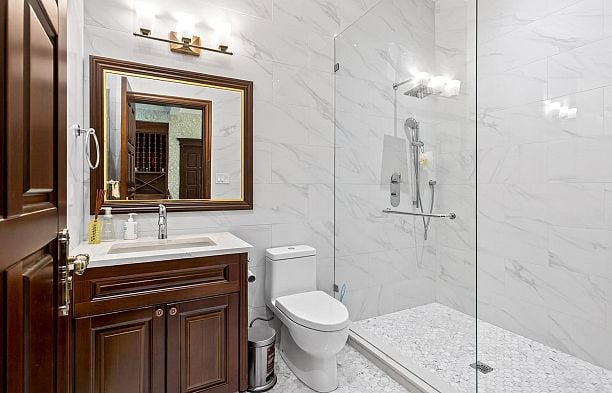 4908 Marguerite Street Shaughnessy