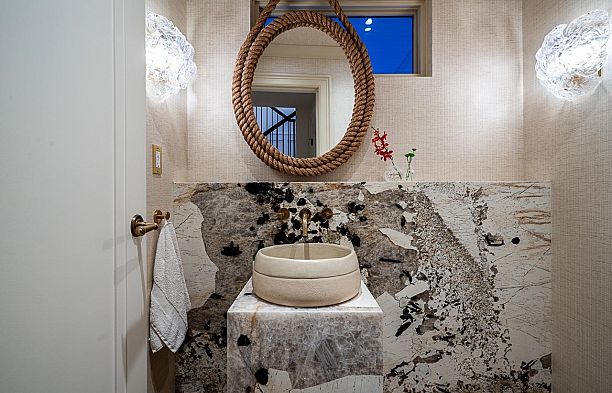 3575 Mayfair Avenue Dunbar