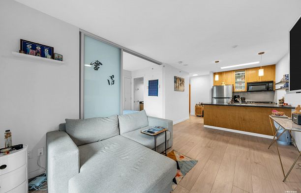 1001 989 Richards Street Downtown VW