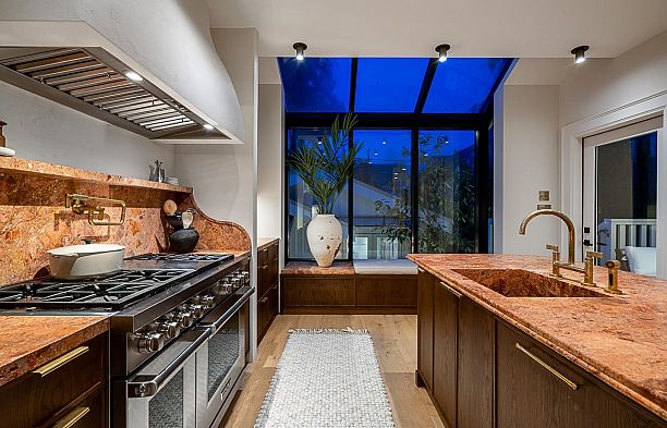 3575 Mayfair Avenue Dunbar