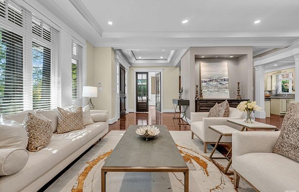 2069 W 28th Avenue Quilchena