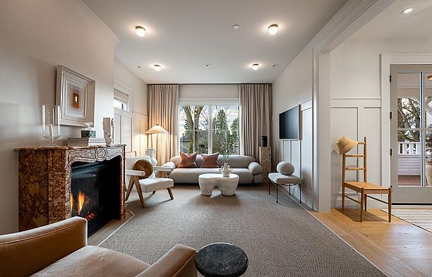 3575 Mayfair Avenue Dunbar