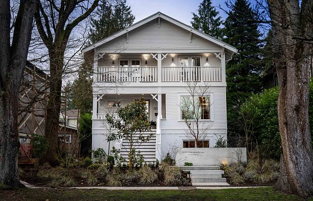 3575 Mayfair Avenue Dunbar