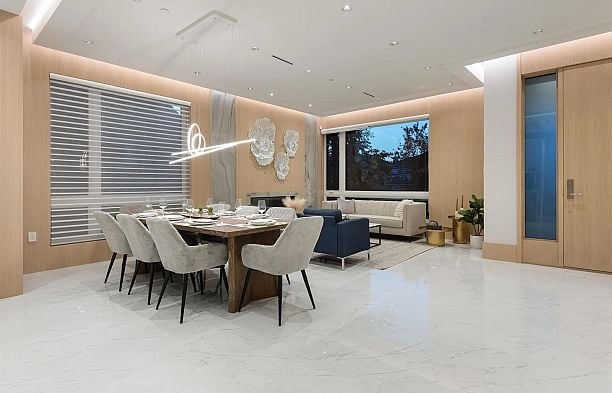 1 2128 W 21st Avenue Arbutus