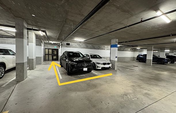 501 3487 Binning Road University VW