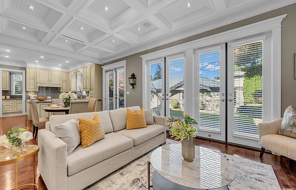 2069 W 28th Avenue Quilchena