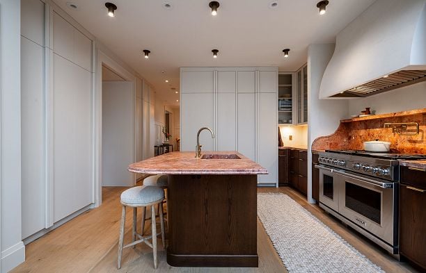 3575 Mayfair Avenue Dunbar