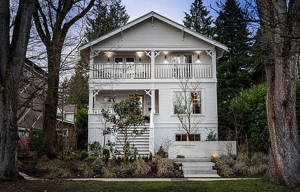 3575 Mayfair Avenue Dunbar