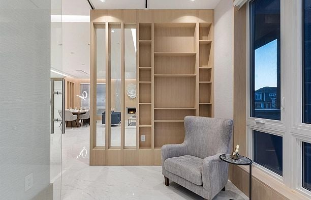 1 2128 W 21st Avenue Arbutus