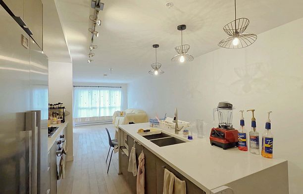 208 5555 Dunbar Street Dunbar