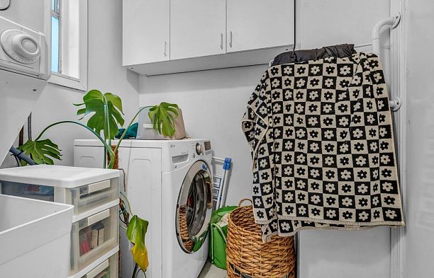 3555 Trafalgar Street Arbutus