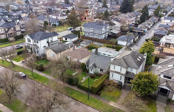 3555 Trafalgar Street Arbutus