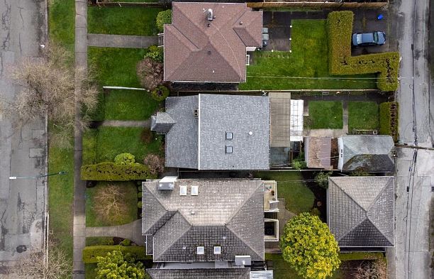 3555 Trafalgar Street Arbutus