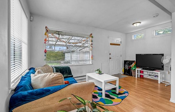 3555 Trafalgar Street Arbutus