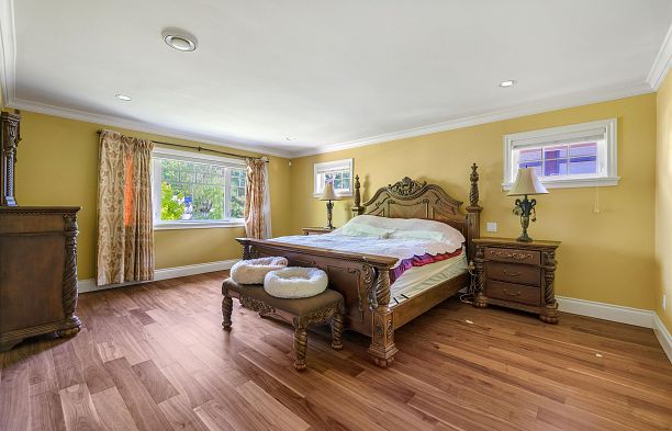 6261 Adera Street South Granville