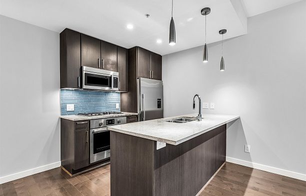 202 38 W 1st Avenue False Creek