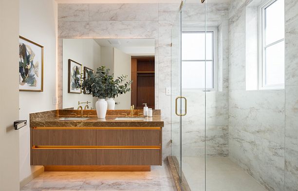 6664 Balsam Street S.W. Marine